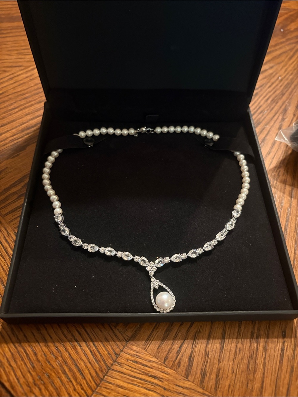 Kay Jewelers Pearl and Crystal Teardrop Necklace - White